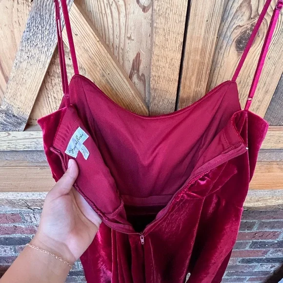 Honey and Rosie Burgundy Velvet Dress - Picture 5 of 6